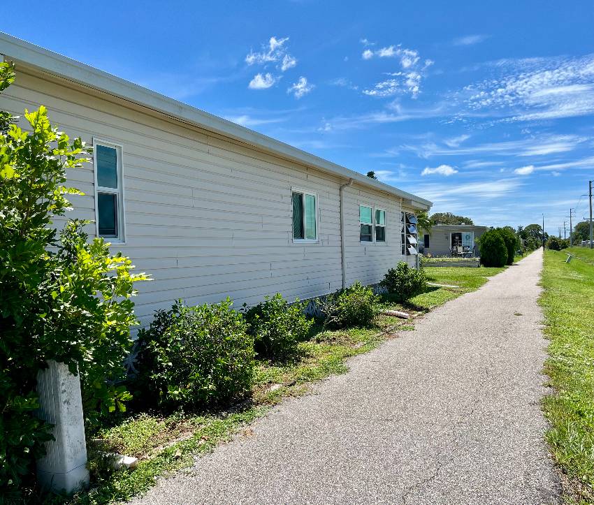 903 Posadas a Venice, FL Mobile or Manufactured Home for Sale